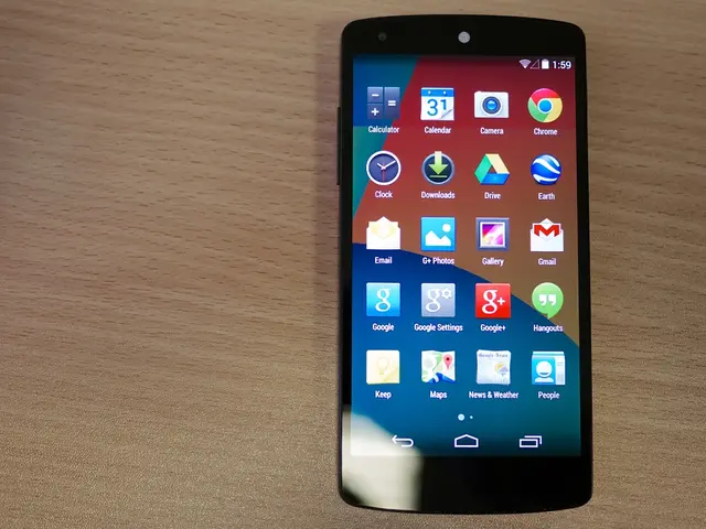 Mobile App Development Approaches in 2025: Native Apps vs WebView Apps Comparison