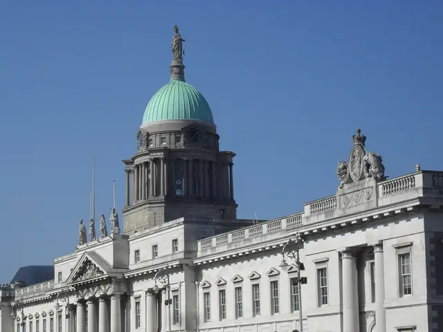 Exploring the Advantages of Augmented Reality in Museums and User Engagement