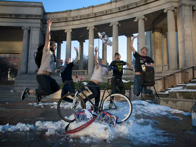 Applications are now available for the EIT Jumpstarter 2025 program.