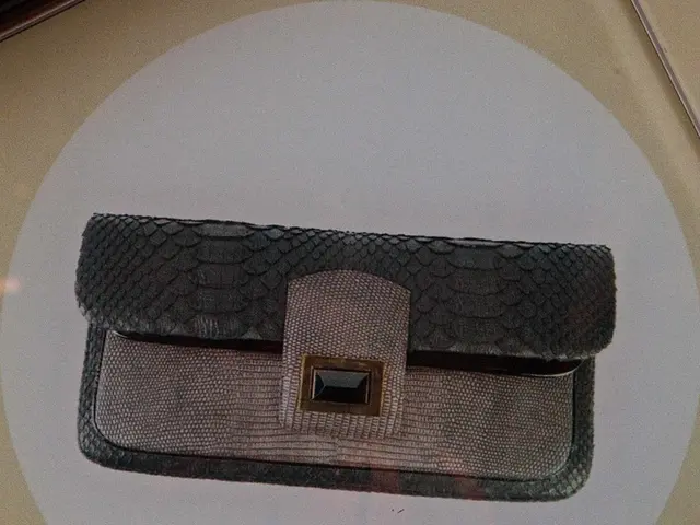 Top Wealthiest Female Americans in 2024