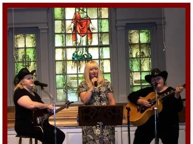 Encouraging Female and Non-Binary Academics in the Music School's Educational Environment