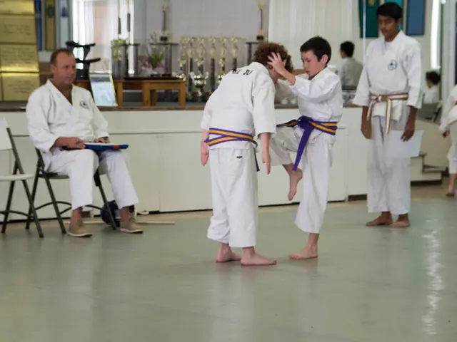 Inquiry's Impact Persists: Childhood Inquisitiveness Leaves Lingering Marks