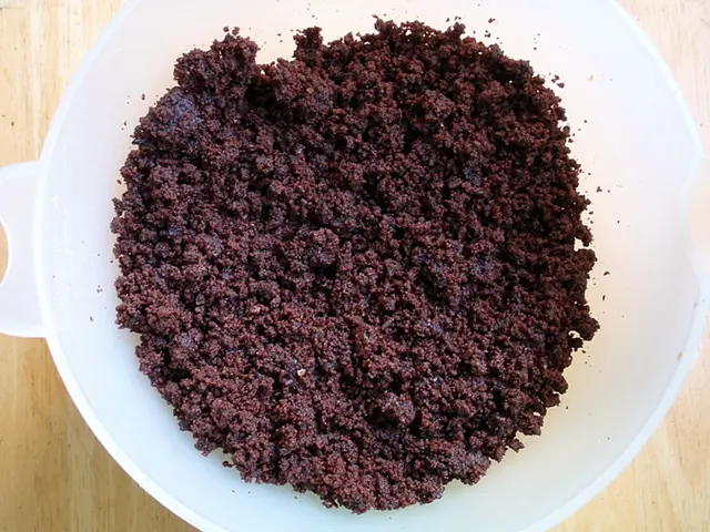 Predicting mortality through poop analysis: An alternative to tea leaf reading