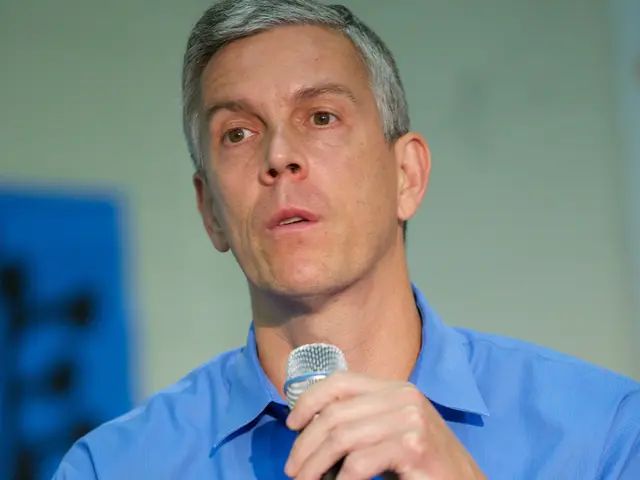 Guide to Providing Help: Strategies for Offering Valuable Assistance Effectively