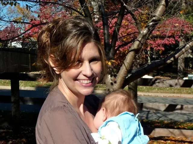 Royal Regalia In Spotlight: Cap and Crown Highlighted in Ceremony